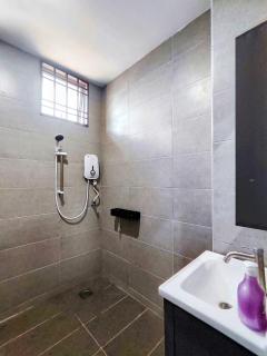 TREX Homestay_Batu Pahat - 6