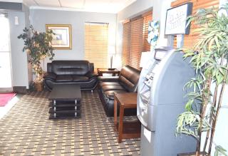 Americas Best Value Inn and Suites St. Cloud - Saint Cloud - 7