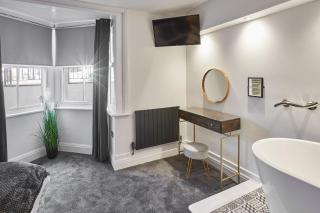 Ocean Pearl Whitby - 3