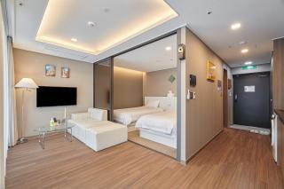 Family Hotel & Arbol - Busan - 9