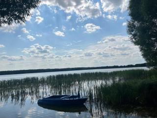 Nowoczesny dom nad jeziorem Zarybinek-Mazury Rybno, z własnym dostępem do linii brzegowej oraz łódką - Rybno - 9