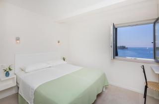 Elegant Seafront Stay - Villa Mila - Dubrovnik - 2