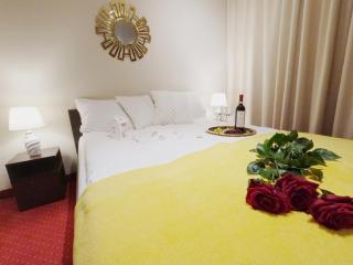 Lady in Red Apartment Kościuszki 16 - 9