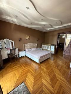 Ritz Apartment - Batumi - 4
