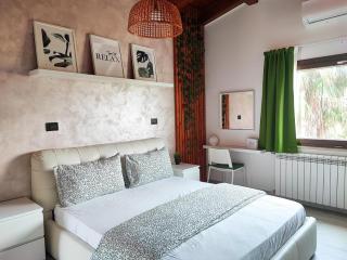 Desideria Rooms Bed and Breakfast - 2