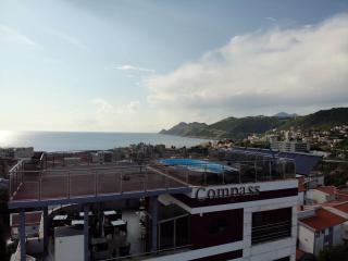 Compass Aparthotel - Dobra Voda - 0