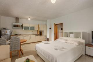 Apartments Hablando - 9