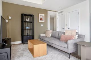 Pentagon City 1br w pool gym nr restaurants WDC-693 - 8