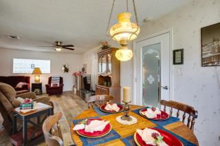 Quiet Country Getaway about 21 Mi to Lake Conroe! - 1