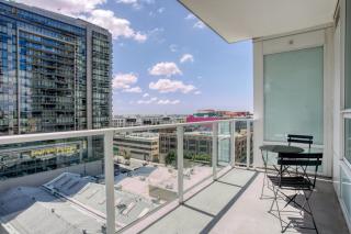 Downtown Studio w Roof Pool Gym nr 110 LAX-733 - Los Angeles - 7