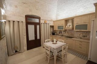 Locorotondo Stone House - 8