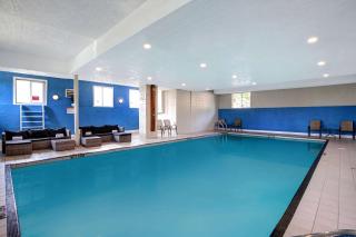 Days Inn by Wyndham Victoria Uptown - Victoria - 5