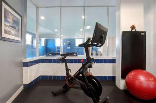 Days Inn by Wyndham Victoria Uptown - Victoria - 2