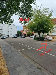 Hotel Restaurant Paelzer-Buwe - 0