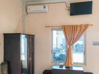 New Era Family Homestay Binjai Mitra RedDoorz - Binjai - 9