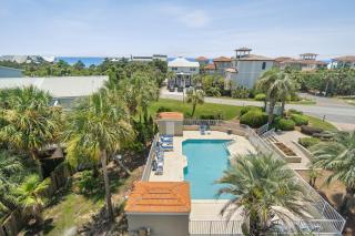 30A Pet Friendly Beach House - Crows Nest by Panhandle Getaways - Santa Rosa Beach - 2