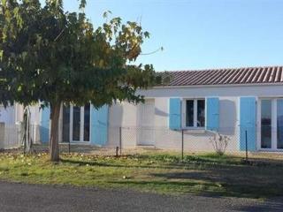 Maison 4 pièces avec terrasse sud, proche plage et port, 6 couchages - St Pierre d'Oléron - FR-1-246A-239 - Saint-Pierre-dʼOléron - 9