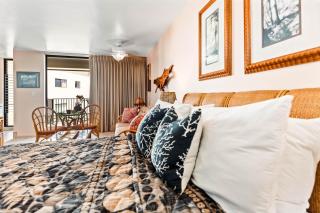 Noelani 212 - Kahana - 2