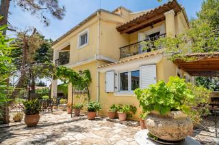 St. George Villa - Agios Georgios - 7