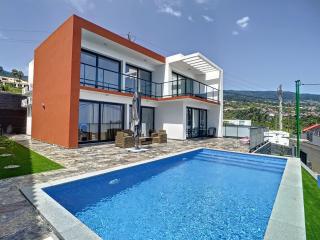 Casa Teixeira by Atlantic Holiday - Estreito da Calheta - 9
