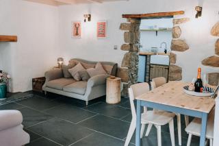 Cute and cosy 2 bed cottage in beautiful Solva - Solva - 7
