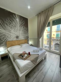 Parthenope Rooms - Naples - 1