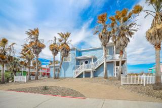 Villa Laguna! STEPS to the pool & lagoon views, with boardwalk to beach - Port Aransas - 6