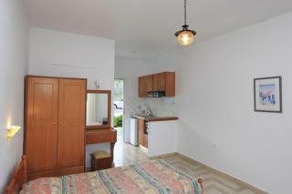 Yiannis Studios - Troulos - 4
