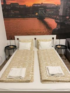 MaNo Guesthouse Budapest - Budapest - 4
