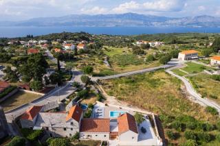 Villa Olim Civitas - Škrip - 2