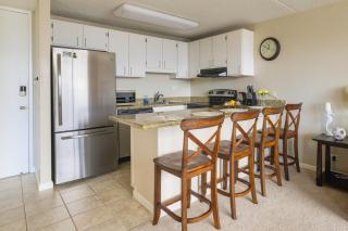 Honolulu Condo Stay with Balcony Walk to Beaches! - Honolulu - 4