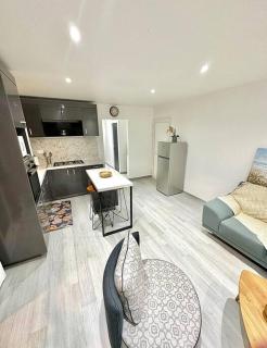 Bungalow Le Lotus Bleu avec piscine privée - Saint-Claude - 7