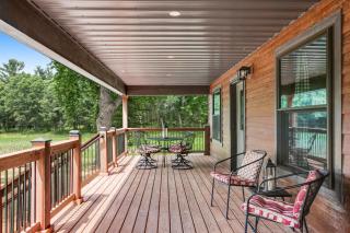 Knotty Pine Escape - Arkdale - 8