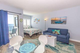 Fully Updated Direct Ocean Front Studio with Panoramic Views Palace Resort 602 - Myrtle Beach - 7