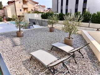 Fides Stylish Apartments Tivat with Pool - Tivat - 8