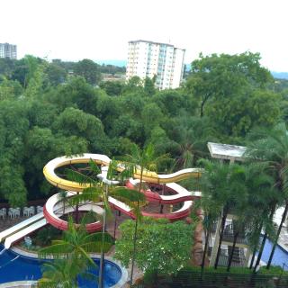 HOTEL GOLDEN DOLPHIN RESORT Apart- com VISTA PISCINAS - Caldas Novas - 3