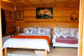 Moors Wood Relaxing ,Tranquil retreat with Hot Tub - 2