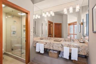 Ski In Ski Out 4 Bedroom Residence In Snowmass Village - 2