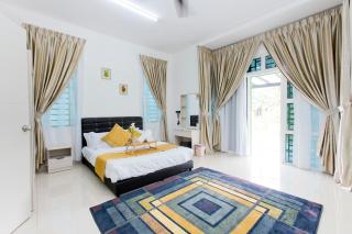 Desaru 16Pax Family with Private Mini Pool & Jacuzzi - Kota Tinggi - 1
