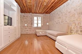 Pearl in the Heart of Old Town on Belavista in Herceg Novi - Herceg-Novi - 5
