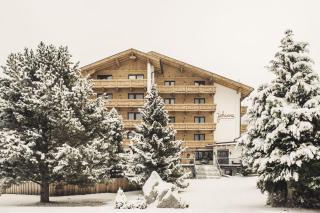 Hotel Johanna mitten im Ötztal - Umhausen - 9