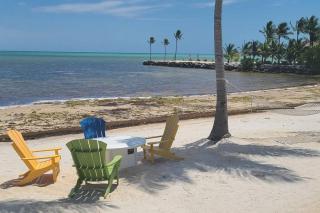 Islamorada Modern Penthouse with Private Beach - Islamorada - 6