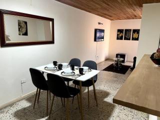 apartamento grande, hermoso, acogedor y privado - Medellín - 6