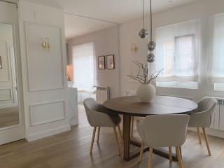 Lujoso apartamento boutique a estrenar con parking gratis - Gijón - 3