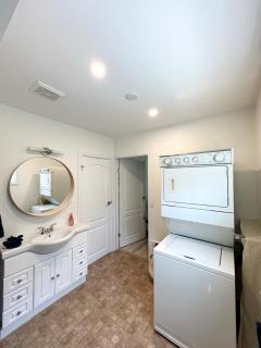 Park Street Paradise! - 2