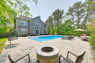 Pet-Friendly Southampton Paradise with Pool! - 0
