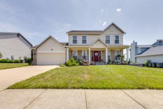 Spacious OFallon Vacation Home 30 Mi to St Louis - O'Fallon - 0