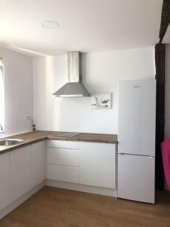 ANDANDO A LA PLAYA APARTAMENTO A ESTRENAR - 1