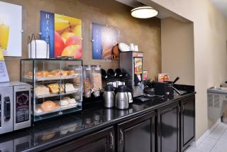 Best Western Inn - 6