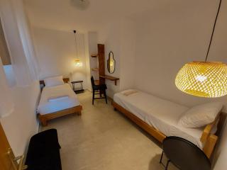 Seastone - Ierissos - 1